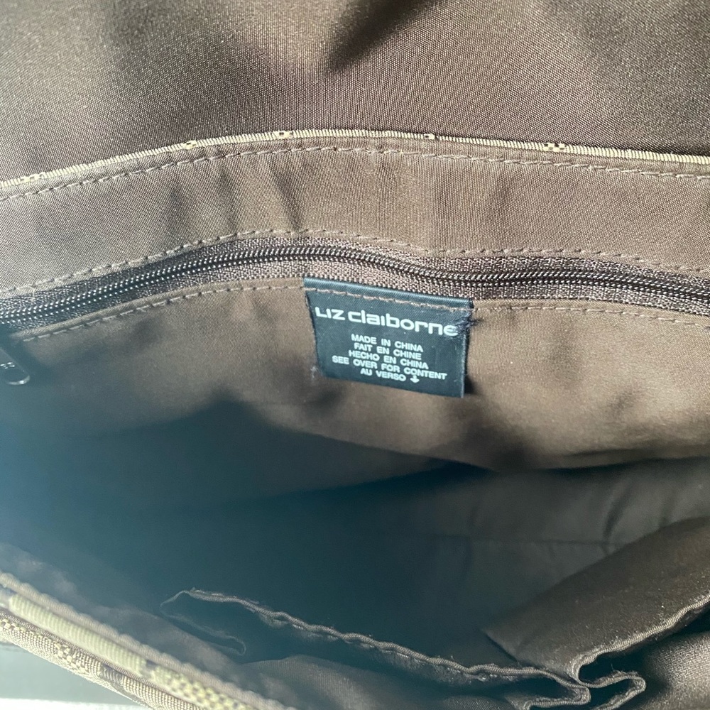 Purse - Picture 2 of 4